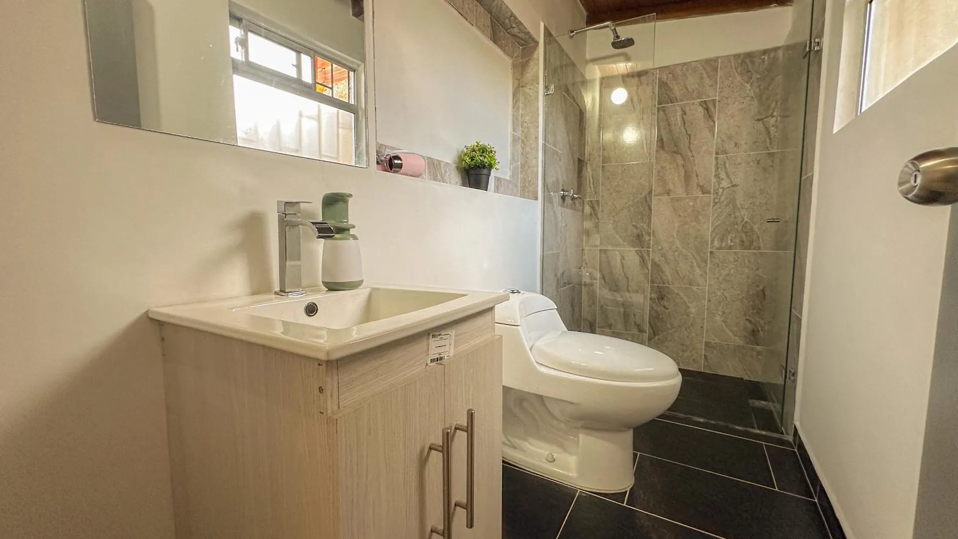 Casa Encanto, Apartamento - Habitaciones, Laureles-America 麦德林 哥伦比亚