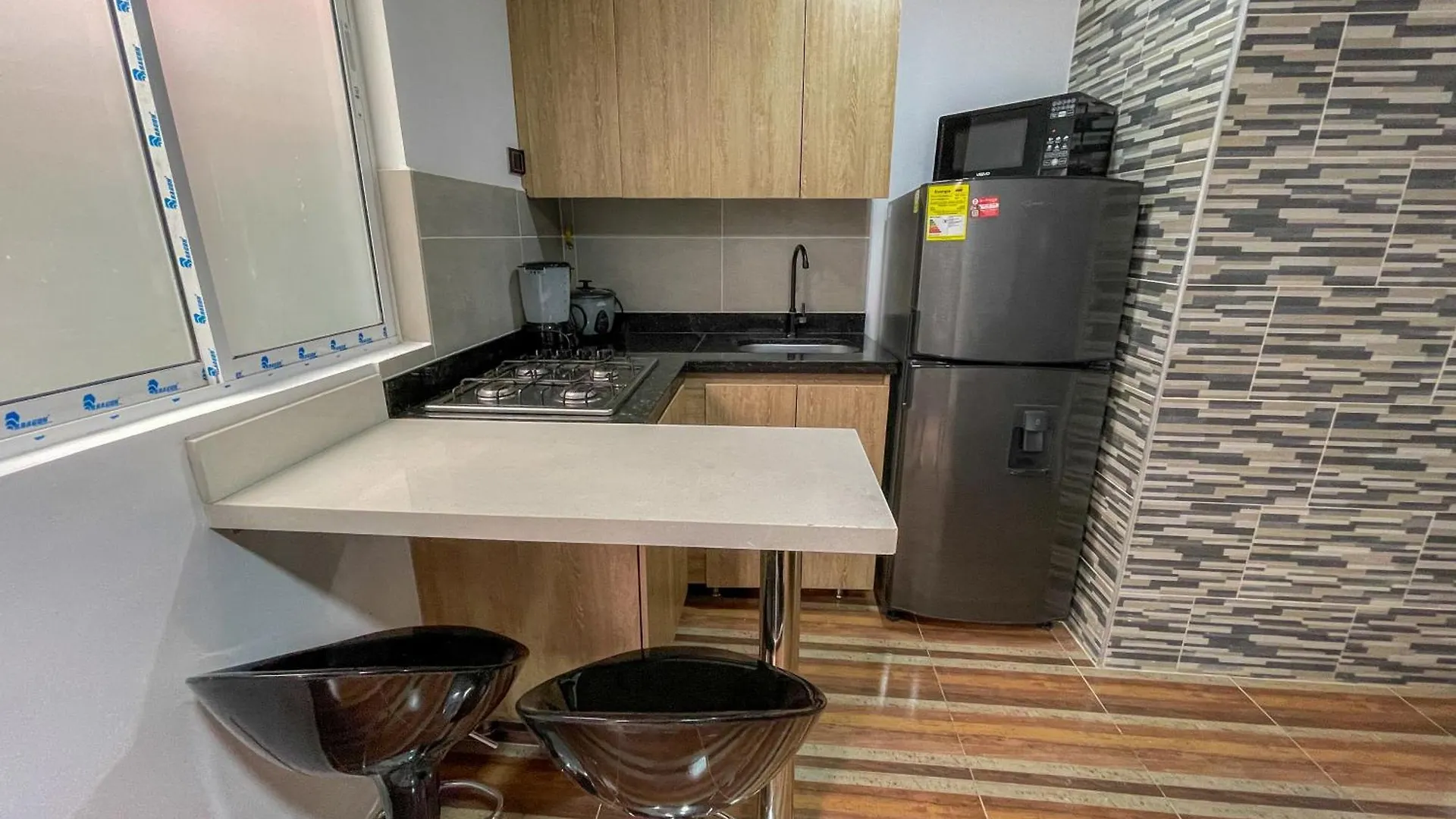 Casa Encanto, Apartamento - Habitaciones, Laureles-America Medellín Pensión