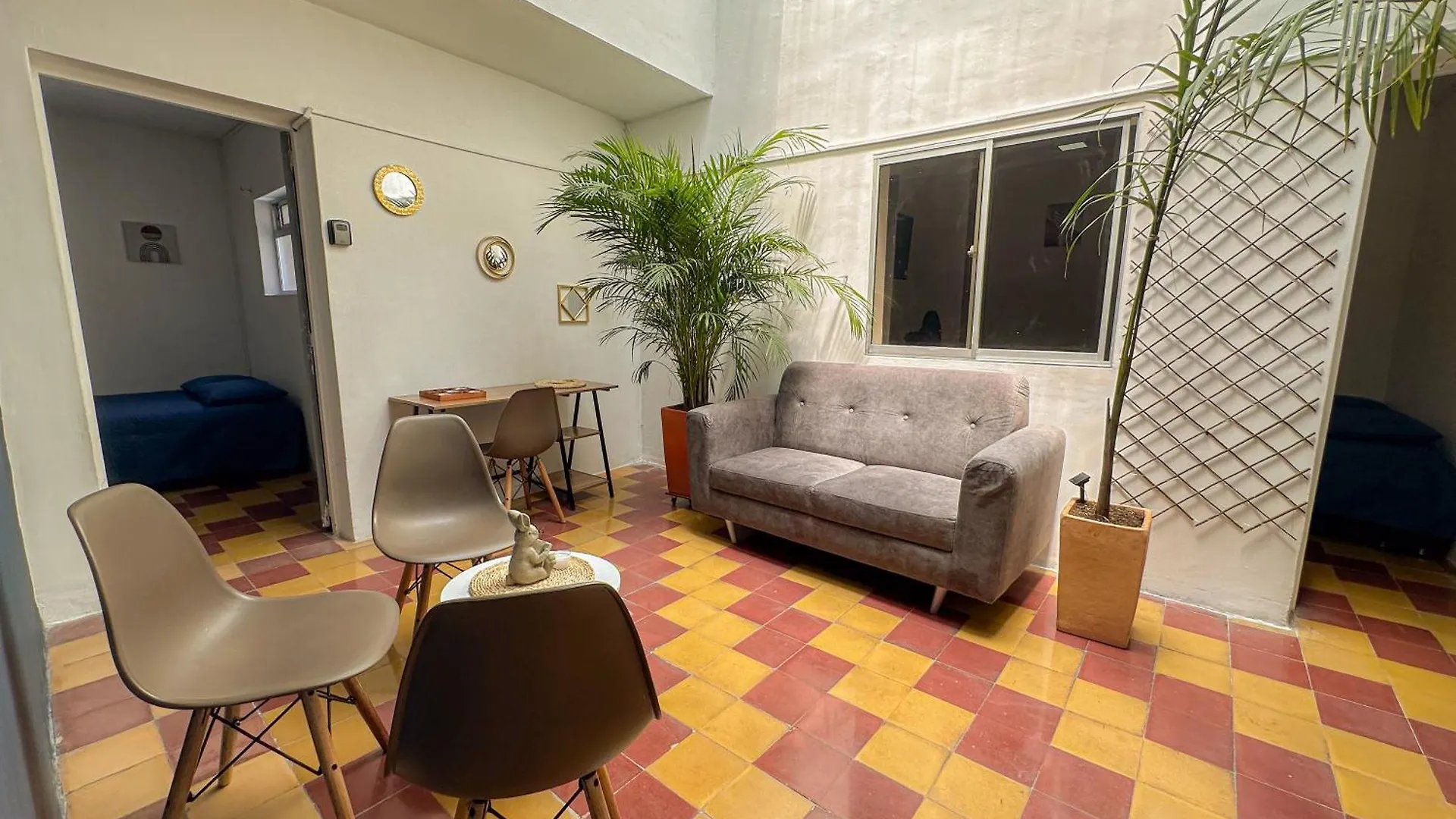 Guest house Casa Encanto, Apartamento - Habitaciones, Laureles-America Medellin Colombia