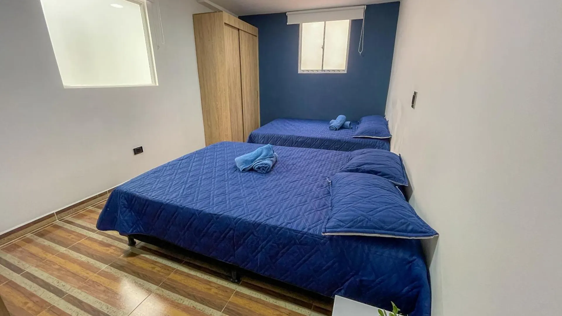 Guest house Casa Encanto, Apartamento - Habitaciones, Laureles-America Medellin
